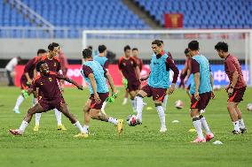 (SP)CHINA-SHENYANG-FOOTBALL-FIFA WORLD CUP QUALIFIER-CHINA VS THAILAND-TRAINING (CN)