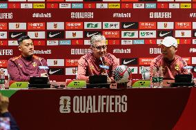 (SP)CHINA-SHENYANG-FOOTBALL-WORLD CUP QUALIFIER-CHN VS THA-PRESS CONFERENCE(CN)