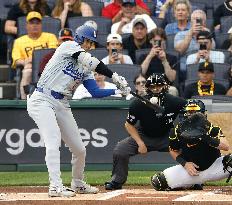 Baseball: Dodgers vs. Pirates