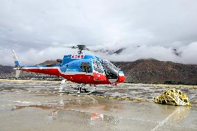 CHINA-XIZANG-LHASA-CIVIL HELICOPTER-SLING FLIGHT TEST (CN)