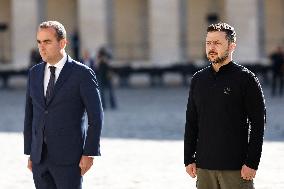 Volodymyr Zelensky At The Invalides - Paris