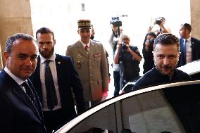 Volodymyr Zelensky At The Invalides - Paris