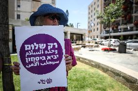 Demonstration In Jerusalem Demanding Ceasefire In Gaza And Return Of Israeli Hostages