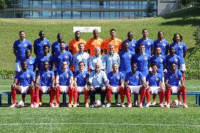 Official Photo Of The French Football Team - Paris