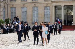 Emmanuel Macron leaves the Elysee - Paris