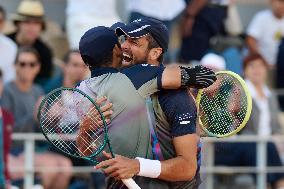 (SP)FRANCE-PARIS-TENNIS-ROLAND GARROS-FRENCH OPEN-MEN'S DOUBLES-FINAL