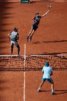 (SP)FRANCE-PARIS-TENNIS-ROLAND GARROS-FRENCH OPEN-MEN'S DOUBLES-FINAL