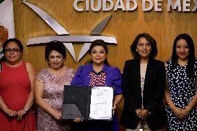 Clara Brugada Receibes Majority Of Votes Certification