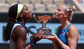 (SP)FRANCE-PARIS-TENNIS-FRENCH OPEN-WOMEN'S DOUBLES