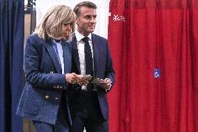 Emmanuel And Brigitte Macron At A Polling Station - Le Touquet