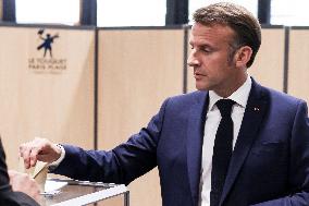 Emmanuel And Brigitte Macron At A Polling Station - Le Touquet