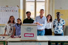 European Elections Voters At The Polling Stations In Pisa