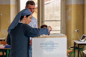 European Elections Voters At The Polling Stations In Pisa