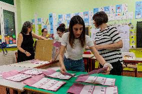 The Counting Of The European Elections In Pisa,