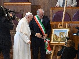 Pope Francis Visit To Capitoline Hill - Rome