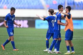 (SP)CHINA-SHAANXI-WEINAN-FOOTBALL-FRIENDLY MATCH-UZB VS VIE (CN)