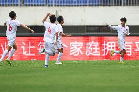 (SP)CHINA-SHAANXI-WEINAN-FOOTBALL-FRIENDLY MATCH-UZB VS VIE (CN)