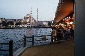 Daily Life In Istanbul