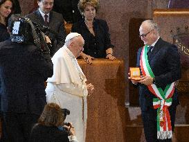 Pope Francis Visit To Capitoline Hill - Rome