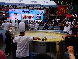 Dragon Boat Festival Food Carnival in Yichang