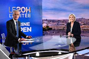 Marine Le Pen On News Broadcast Of TF1 - Boulogne-Billancourt