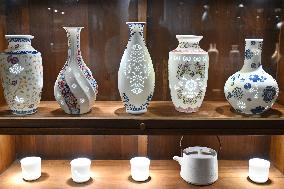 CHINA-JIANGXI-JINGDEZHEN-PORCELAIN-INNOVATOR (CN)