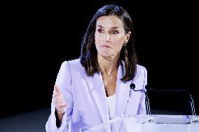 Queen Letizia Santander Bank Social projects