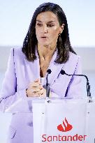 Queen Letizia Santander Bank Social projects