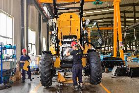 A Loader Manufacturing Company in Qingzhou