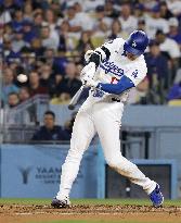 Baseball: Rangers vs. Dodgers