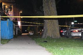 14-year-old Male Critically Wounded In A Shooting In Chicago Illinois