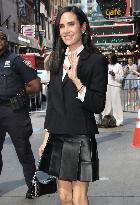 Jennifer Connelly At The View - NYC