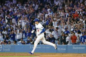 Baseball: Rangers vs. Dodgers