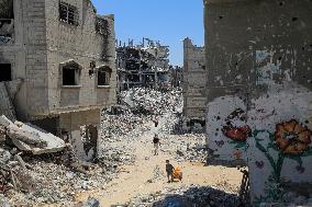 MIDEAST-GAZA-KHAN YOUNIS-DESTRUCTION