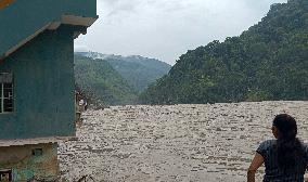 India Weather Teesta River