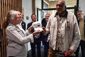 American former track and field athlete Tommie Smith at ATHLETICA north of Paris FA