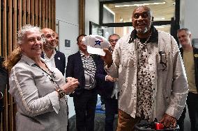 American former track and field athlete Tommie Smith at ATHLETICA north of Paris FA