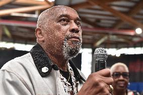 American former track and field athlete Tommie Smith at ATHLETICA north of Paris FA