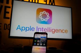 Apple Introduces AI Service Apple Intelligence On IPhones