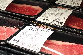 Australian Beef Sold in Shanghai's Supermarkets