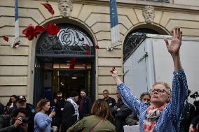 Nous Vivrons Collectif protests before the Front populaire conference in Paris FA