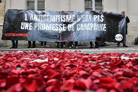 Nous Vivrons Collectif protests before the Front populaire conference in Paris FA