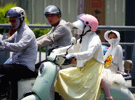 High Temperature Yellow Alert in China
