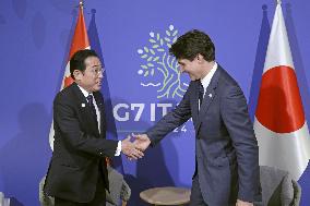 Japan-Canada summit in Italy
