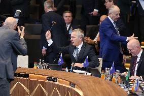 NATO Defense Ministers Endorse Ukraine Military Aid Plan - Brussels