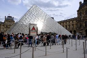 Pyramid Of The Louvre - Paris