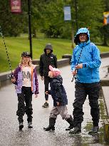 CANADA-COQUITLAM-FATHER'S DAY-FAMILY FISHING