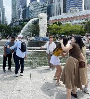 Singapore's landmark Merlion statue