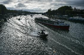 Fleet technical test for the athletes parade in Paris FA