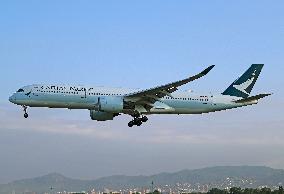 Cathay Pacific recovers the direct flight between Hong Kong and Barcelona